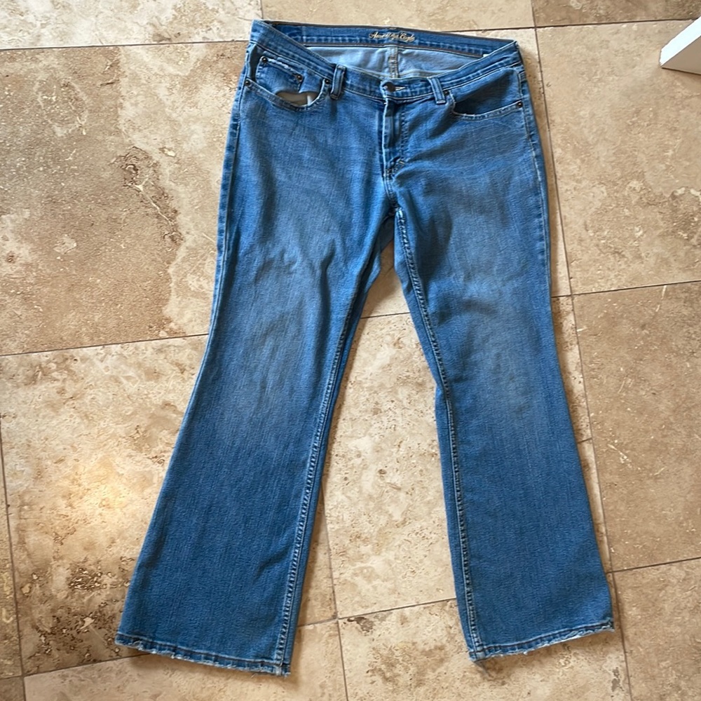 Fit and flare jeans